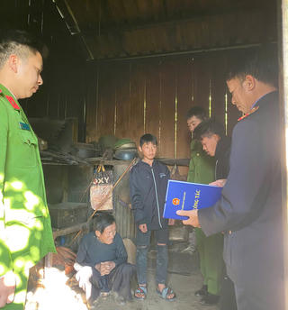 Lào Cai: Bắt đối tượng lẻn nhà người già neo đơn để cướp tài sản