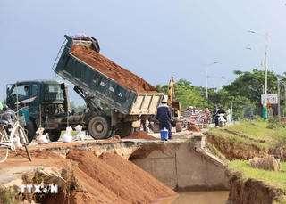 Khẩn trương khắc phục hậu quả thiên tai, bảo đảm giao thông thông suốt 