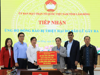 Mặt trận tỉnh Lâm Đồng tiếp nhận 3 tỷ đồng ủng hộ khắc phục hậu quả thiên tai
