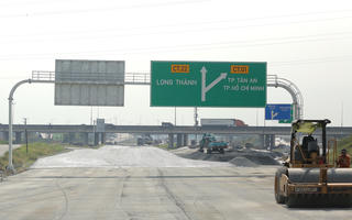 Đường Vành đai 3 TP Hồ Chí Minh đoạn qua tỉnh Tây Ninh lắp biển báo, sẵn sàng thông xe