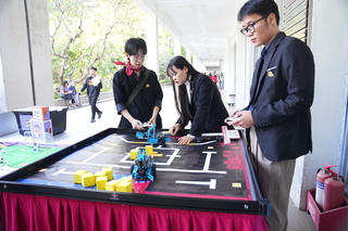 Khởi động sân chơi công nghệ STEM, AI và Robotics năm học 2025-2026