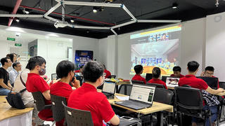 Ưu tiên đào tạo nhân lực AI ứng dụng – dùng AI để tạo ra năng suất