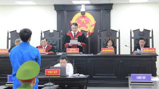 Hà Nội: Xét xử vụ án ‘sử dụng trái phép vũ khí quân dụng' giết người