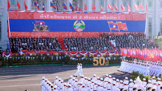 Kỷ niệm trọng thể 50 năm Quốc khánh nước Cộng hòa Dân chủ Nhân dân Lào