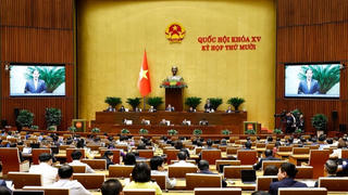 Hôm nay, Quốc hội thảo luận về báo cáo nhiệm kỳ của Chủ tịch nước, Chính phủ