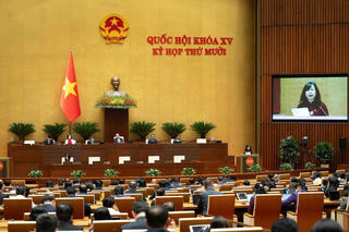 Quốc hội thông qua Nghị quyết về các cơ chế, chính sách đột phá nâng cao sức khỏe nhân dân