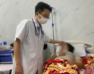 Quảng Ngãi: Khẩn trương xử lý vụ nghi ngộ độc bánh mì 