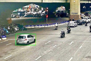 Hơn 1.800 camera AI phát hiện 352 trường hợp vượt đèn đỏ trong 3 ngày