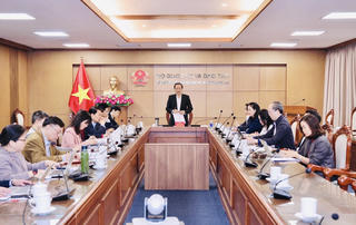 Sắp xếp các trường công lập: Thận trọng, có lộ trình