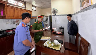 Đà Nẵng: Bắt tạm giam đối tượng buôn bán gần 1.500 bao thuốc lá nhập lậu