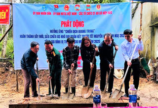 Đà Nẵng: Khởi động “Chiến dịch Quang Trung”, xây 4 nhà đại đoàn kết giúp dân vùng lũ