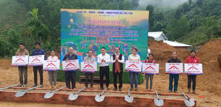 Đà Nẵng: Khẩn trương dựng lại nhà cho dân vùng sạt lở