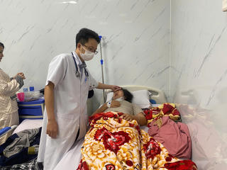 Quảng Ngãi: Vụ nghi ngộ độc do ăn bánh mì, nhiều mẫu dương tính Salmonella