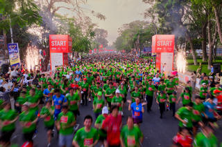 Gần 10.000 vận động viên tham dự Giải Marathon Quốc tế Di Sản Cần Thơ
