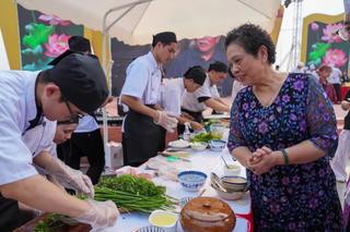 Từ món ăn gia truyền đến di sản văn hóa của Hà Nội