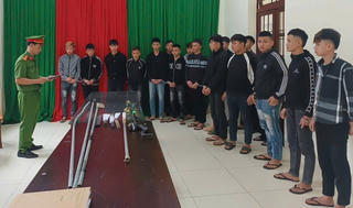 Đà Nẵng: Khởi tố 20 thanh niên mang hung khí gây rối trật tự công cộng