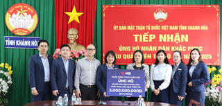Mặt trận tỉnh Khánh Hòa tiếp nhận 8 tỷ đồng hỗ trợ người dân khắc phục do mưa lũ