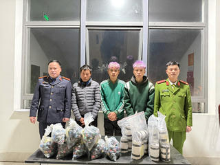 Nghệ An: Bắt giữ 3 đối tượng sản xuất, buôn bán pháo nổ