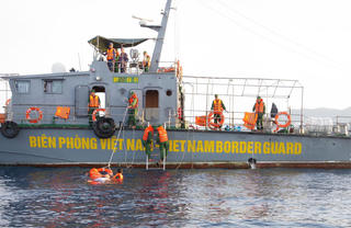 Bộ đội Biên phòng Khánh Hòa siết chặt an ninh, an toàn tuyến biển đảo dịp Tết Dương lịch 2026