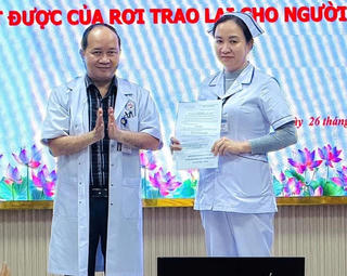 Đà Nẵng: Điều dưỡng nhặt được 100 triệu đồng, trả lại người đánh rơi