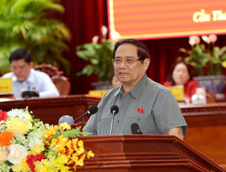 Thủ tướng tiếp xúc cử tri TP Cần Thơ
