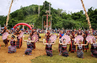 Văn hoá Cơ Tu khởi sắc giữa đại ngàn Trường Sơn