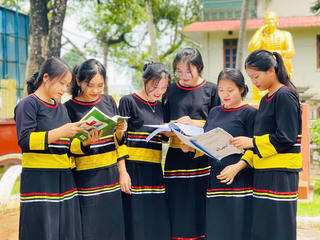 Phấn đấu tuyển mới mỗi năm từ 2.000-2.500 sinh viên người dân tộc thiểu số