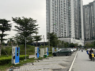 Cần giải pháp tổng thể cho trạm sạc xe điện