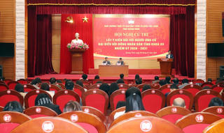 Quảng Ninh: Lấy ý kiến cử tri nơi công tác đối với người ứng cử Đại biểu HĐND tỉnh