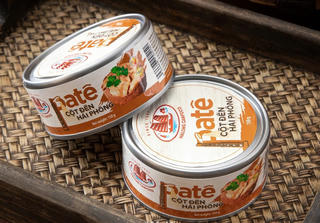 Các nhà bán lẻ đồng loạt thu hồi sản phẩm liên quan vụ thịt nhiễm dịch