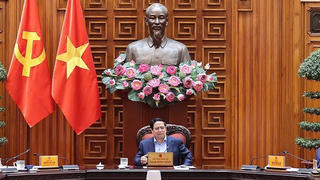 Thủ tướng chủ trì cuộc họp về đất hiếm và các dự án BT trong lĩnh vực giao thông