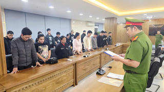 Đà Nẵng: Triệt phá đường dây mua bán tài khoản ngân hàng, khởi tố 35 đối tượng