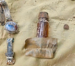 Quảng Trị: Quy tập được hài cốt liệt sĩ và mảnh giấy ghi tên