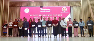 Lâm Đồng: Quỹ Thiện Tâm phối hợp Báo Tiền Phong trao 150 suất quà Tết cho các hộ nghèo 
