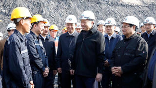 Tổng Bí thư Tô Lâm gặp mặt, chúc Tết công nhân ngành Than tại Quảng Ninh