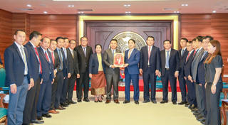 Lãnh đạo tỉnh Khánh Hoà tiếp, làm việc với đoàn công tác tỉnh Champasak, Lào
