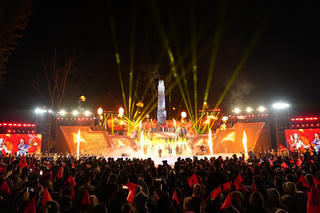 Xúc động trào dâng tại chương trình Cầu truyền hình Kỷ niệm 85 năm ngày Bác Hồ về nước