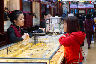 Đợt giảm sốc của giá vàng, bạc đang phân loại nhà đầu tư 
