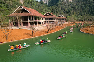 Thung Ui, điểm đến mới lạ giữa lòng di sản Tràng An