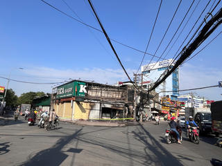 TP Hồ Chí Minh: Cháy tiệm bánh KICA, nhiều tài sản bị thiêu rụi