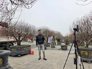 Bán đào Tết online: Tiểu thương Phú Thọ chốt đơn chục triệu mỗi buổi