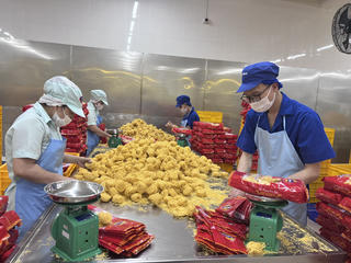 Hàng Tết Bính Ngọ 2026 - Doanh nghiệp chủ động giữ giá, thị trường sẵn sàng cao điểm