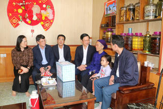 Hải Phòng: Thăm, chúc Tết gia đình chính sách, người có hoàn cảnh đặc biệt khó khăn