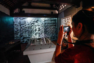 “Sử đá lưu danh” – hành trình thị giác và cảm xúc