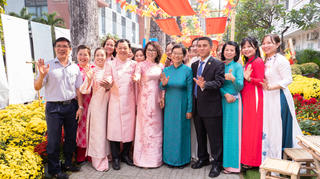 Mang Tết ấm áp đến với người bệnh