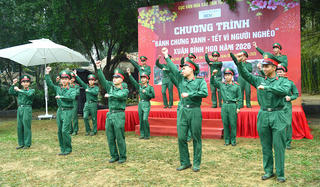 Tết nghĩa tình ở Làng Văn hóa