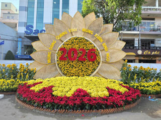 Đường hoa Cần Thơ khai mạc tối 27 tháng chạp