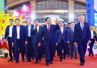 Hội chợ Mùa Xuân là "tiếng trống khai hội" báo hiệu sự khởi đầu thuận lợi