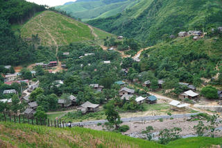 Giữa đại ngàn, người Bru - Vân Kiều rộn ràng đón Tết