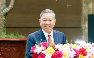 Tổng Bí thư thăm chúc Tết Đảng bộ, chính quyền và Nhân dân Hà Nội